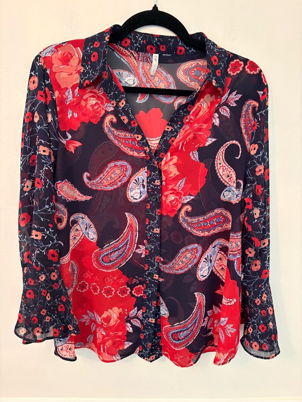 Cato Red and Navy Paisley Floral Button-Up Blouse Ruffled Sleeves-Sz M